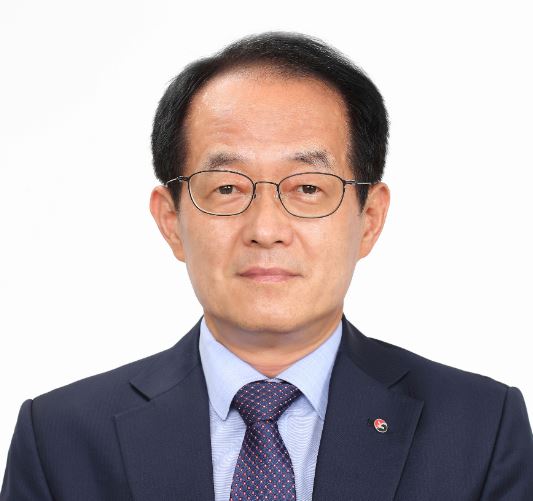 KEONMUG LIM